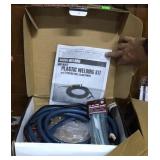 Plastic wielding kit w/ temperature adjustment