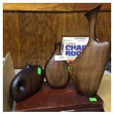3 pc. Simulated wood grain pottery