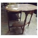 Oak Finished Side Table W/ Turned Legs 30X29X20