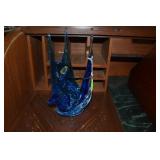 ChantilLy Canadian blue swirl art glass vase