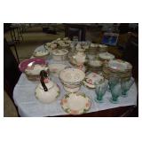 ~118 pcs. Franciscan Desert Rose Dinnerware