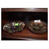 4 pcs. Carnival glass, 1-3 footed ball & claw