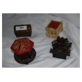 4 penny banks: pagoda, Tree house, treasure