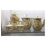 5 pieces of Hall Autumn Leaf 2 coffee pots