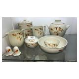 9 pieces Hall Autumn Leaf dinnerware