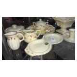 8 Hall Jewel Tea Autumn Leaf serving pcs.