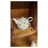 4 Jewel Tea single service Tea and Coffee Pots in