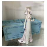 Lladro lady Debutante approx 14" H