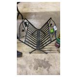 Heavy metal grape vine magazine rack