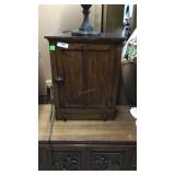 Pine vintage primitive single door cubbyhole