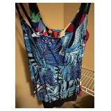 Womenï¿½s Swimsuit (2)