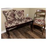 Bed Bench / Accent Chair / Pillows