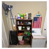 Contents in Photo