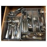 Rogers Stainless Flatware 121-pcs