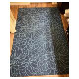 Rug 5ï¿½ x 7.7ï¿½