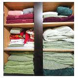 Linens Bath & Hand Towels / Wash Cloths