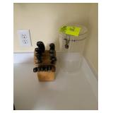 Covered Canister, Chicago Cutlery Knife Set