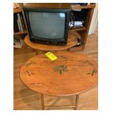 2 Wooden Oval Tv Trays 23x 16 & Magnavox 13" Tv