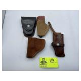 GROUP OF ASSORTED LEATHER HOLSTERS. DESANTIS GUN H