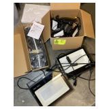 GROUP OF BLACKLIGHTS. LOT LOCATED IN RALEIGH