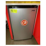 MAGIC CHEF DORM FRIDGE. LOT LOCATED IN RALEIGH