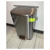 STAND STILL CHROME TRASH CAN. LOT LOCATED IN RALEI