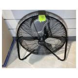 UTILITEC 18 IN FLOOR FAN. LOT LOCATED IN CARY