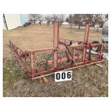 SPRAY RIG, 14 FT BOOMS, APPROX 40 FT OVERALL