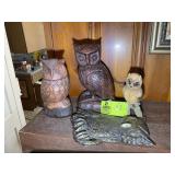 GROUP OF OWL THEMED FIGURINES
