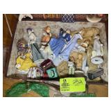 BOX OF TRINKET BOXES, FIGURINES, ETC