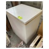 FRIGIDAIRE CHEST FREEZER, MODEL NO FFC05M1CW0