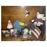 FIGURINES AND DECORATIVE ITEMS