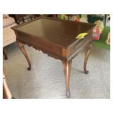 WOODEN SIDE TABLE, 18.5 IN X 30 IN X 26 IN