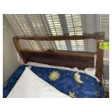 WOODEN TWIN SIZE SLEIGH STYLE BED