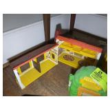 GROUP OF PLASTIC DOLL HOUSES, PLAY HOUSES