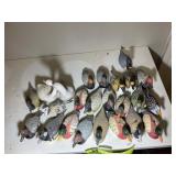 GROUP OF MINIATURE DUCK FIGURINES