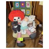 GROUP OF DOLLS, RAGGEDY ANNE, BEARS, CABBAGE PATCH