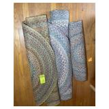 GROUP OF 3 OVAL FLOOR RUGS, VARIOUS SIZES