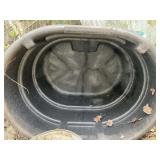 70 GALLON RUBBERMAID BLACK TUB AND GROUP OF WASH B