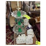 GROUP OF DECORATIVE ITEMS, LAMP, FIGURINES, THERMO