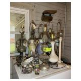 LARGE GROUP OF LAMPS, 8 IN T O 25 IN TALL