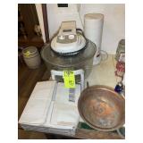 BETTY CROCKER GLASS AIR OVEN WITH ACCESSORIES