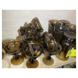 GROUP OF BROWN COLORED GLASSWARE, APPROX 16 PCS, A