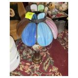 TABLE LAMP WITH GLASS SHADE, TIFFANY STYLE, 34 IN