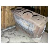 SEARS WOOD STOVE, DAMAGE TO LEGS
