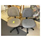 PAIR OF 5 STAR BASE OFFICE CHAIRS