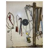 CONTENTS ON PEGBOARD, SQUARE, LEVEL, PRYBARS