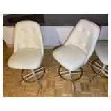 GROUP OF 4 BAR STOOLS, 24 IN SEAT HEIGHT