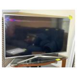 SAMSUNG 60 IN FLAT SCREEN TV, MODEL UN60JS700DFXZA