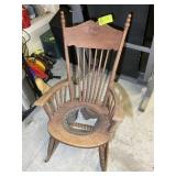 WOODEN ROCKING CHAIR WITH DAMAGE TO LEATHER SEAT